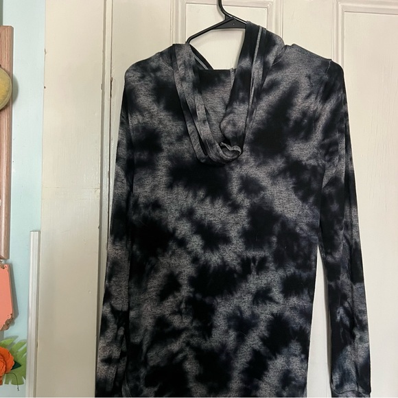 'Kind State Of Mind' Long Sleeve Hoodie - Picture 4 of 7